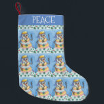 GROOVY SNOWMAN, FRIEDENSSIGN, HIPPIES LIEBE GEFÄRB KLEINER WEIHNACHTSSTRUMPF<br><div class="desc">DAS WAREN DIE TAGE DES POWERS DER BLUME,  DIE KRAWATTE WAR IN UND DER FRIEDENSZEICHEN REGIERTE. HINZUFÜGEN SIE EINE KLEINE LIEBE MIT DIESEM GROSSEN SNOWMAN STRUMPF *Anpassen... ..suchen Sie nach passenden Elementen Susan Brack Designs</div>