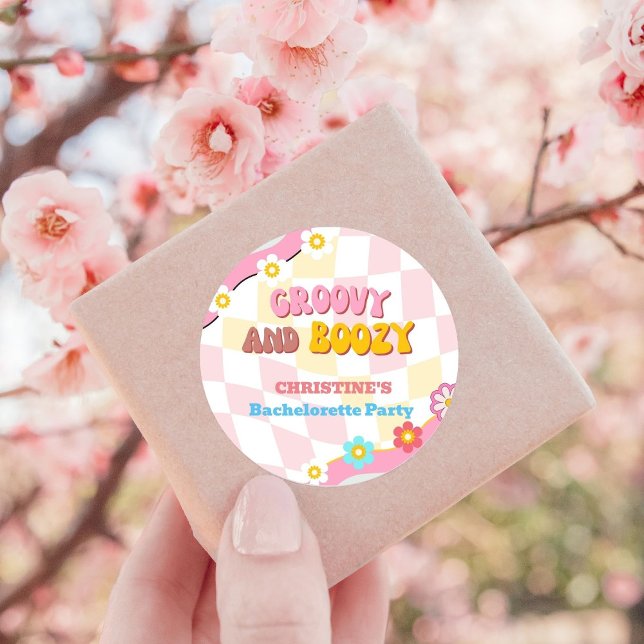 Groovy und stickig gestaltete Junggeselinnen-Absch Runder Aufkleber (Von Creator hochgeladen)