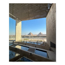 Großartige Pyramidenansicht vom Grand Egyptian Mus