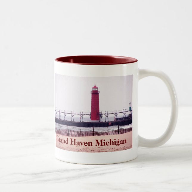 Großartiger Hafen-Michigan-Leuchtturm Zweifarbige Tasse (Rechts)