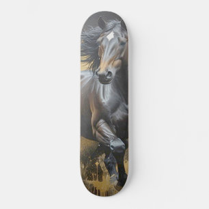 großartiges schwarzes Pferd Skateboard