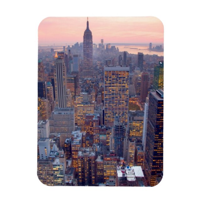 Große Aussicht auf Manhattan bei Sonnenuntergang Magnet (Vertikal)