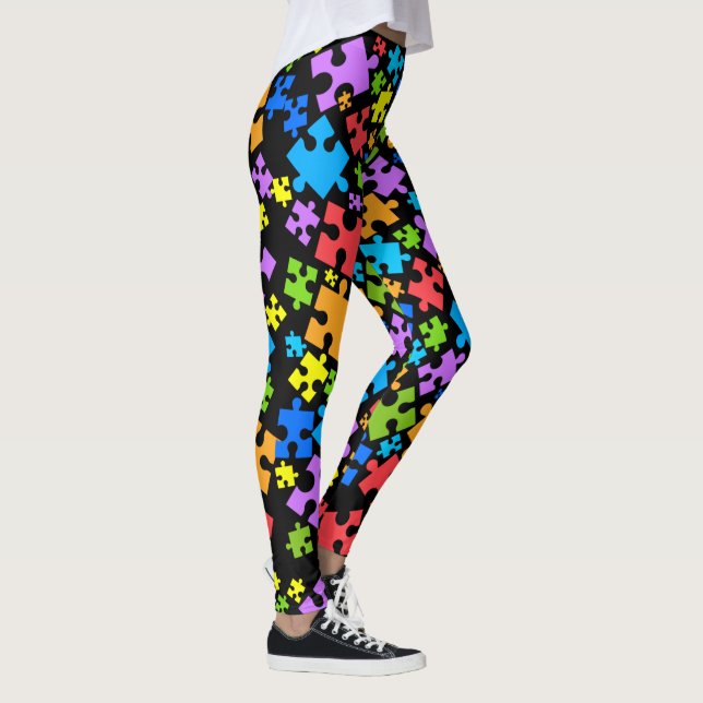 Große Autismus Puzzleteile auf BLACK Leggings (Rechts)