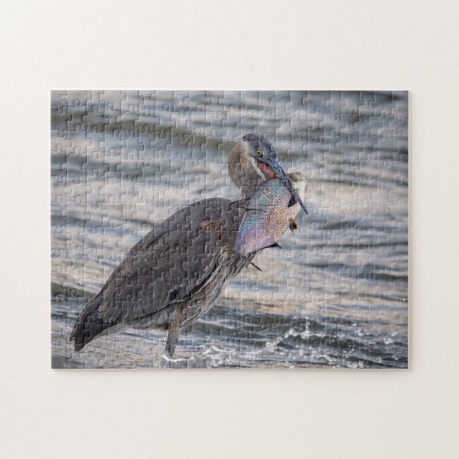 Große Blaue Heron mit riesigem Fisch Puzzle (Horizontal)