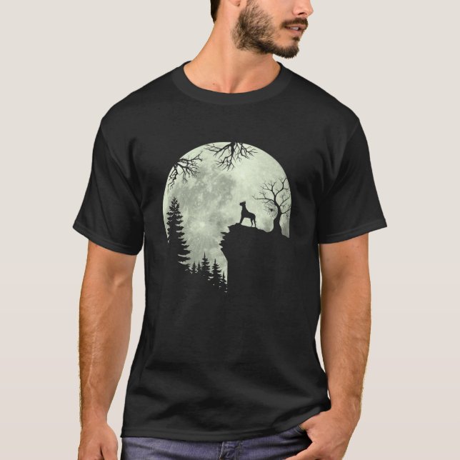 Große Däne Hund und Mond Howl in Waldhundshaal T-Shirt (Vorderseite)
