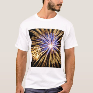 Größe der Anzeige von Fireworks T-Shirt