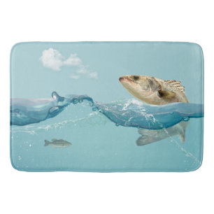 Große Fische im Wasser Badematte