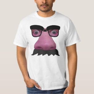 Große Nase Gesicht. T-Shirt