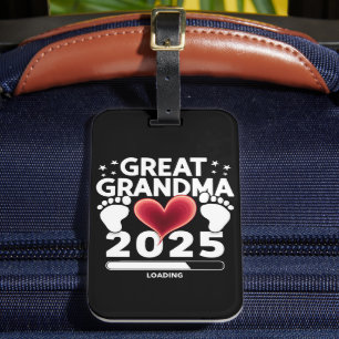 Große Oma Loading 2025 Schwangerschaftsankündigung Gepäckanhänger