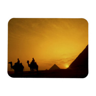 Große Pyramiden von Giza, Ägypten bei Sonnenunterg Magnet