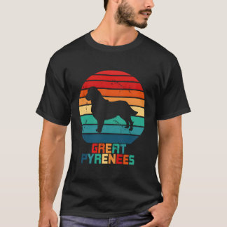 Große Pyrenäen gestopfte Tierschwärme T-Shirt