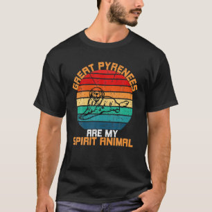 Große Pyrenäen Gestütetes Tier Vintag lächelnde Hu T-Shirt