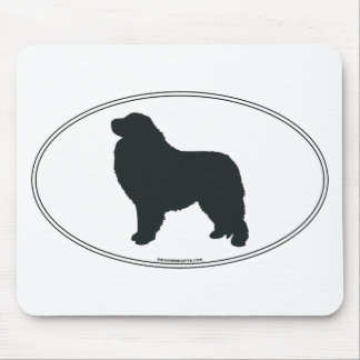 Große Pyrenäen-Silhouette Mousepad