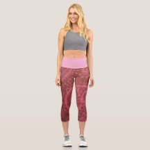 Große rote rosa Paisley-Hochtaillen-Capri-Leggings