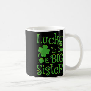 Große Schwester St. Patricks Day Schwangerschaftsa Kaffeetasse