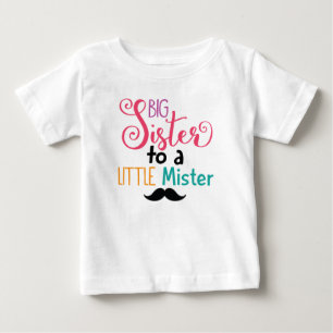 Große Schwester zu einem kleinen Mister Shirt