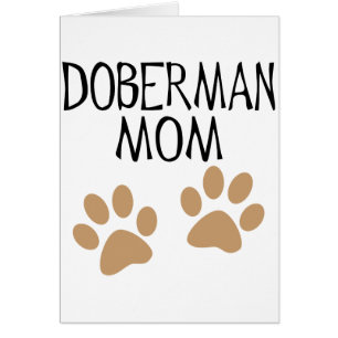 Große Tatzen-Dobermann-Mama