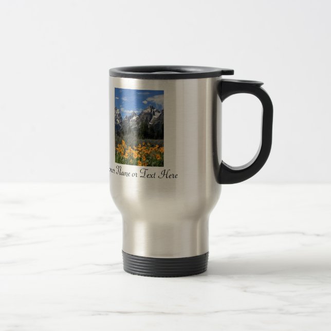 Große Tetons mit gelben Blumen Reisebecher (Rechts)