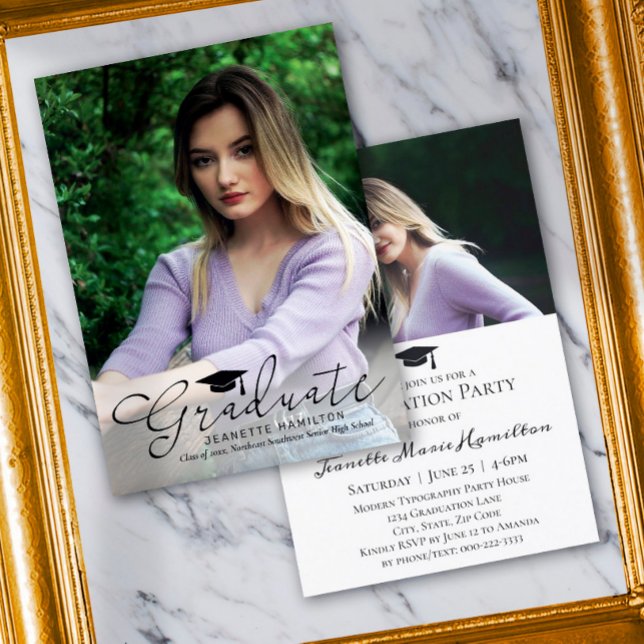 Große Typografie Script Abschluss vorne/hinten Fot Einladung (Von Creator hochgeladen)