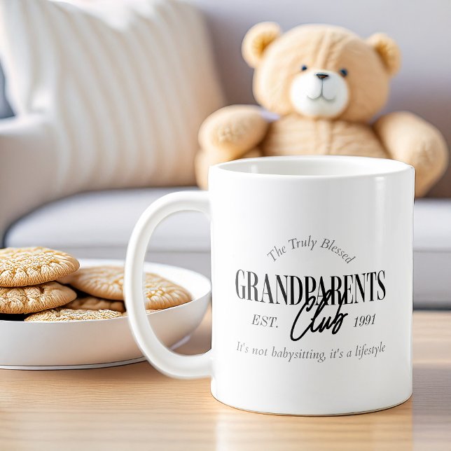 Großeltern Club Est. Jedes Jahr ein sonniges Leben Kaffeetasse (Grandparents Club coffee mug)