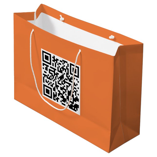 Großer benutzerdefinierter Beutel mit QR-Code für  Große Geschenktüte (Vorderseite Schrägansicht)