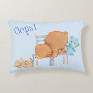 Großer Braunbär, Kaliko u. schlaffe Stühle des Zierkissen