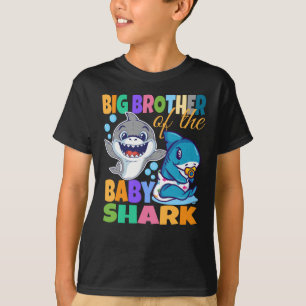 Großer Bruder des Babyhais T-Shirt