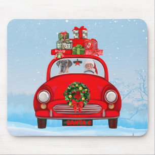 Großer Dänen-Hund in Auto mit dem Weihnachtsmann Mousepad