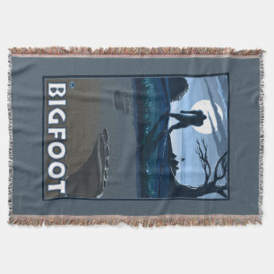 Großer Fuß, der durch Golfplatz geht Decke