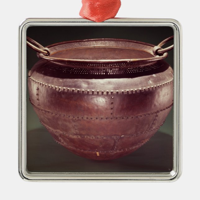 Großer Kessel, von Castlederg, Landkreis Tyrone Silbernes Ornament (Vorne)