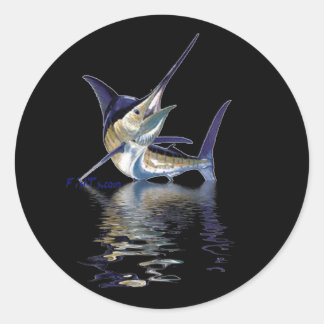 Großer Marlin mit Reflektion im Wasser Runder Aufkleber