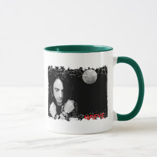 Großer Mond beunruhigte Grenzwecker-Tasse Tasse
