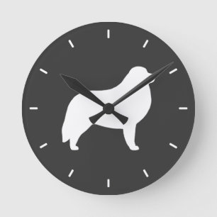 Großer Pyrenäen Silhouette Runde Wanduhr