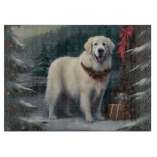 Großer Pyrenäenhund im Schnee Weihnachten Schneidebrett