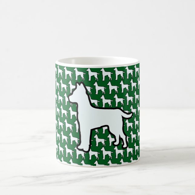 Großer Weißer Hund Grün Kaffeetasse (Mittel)
