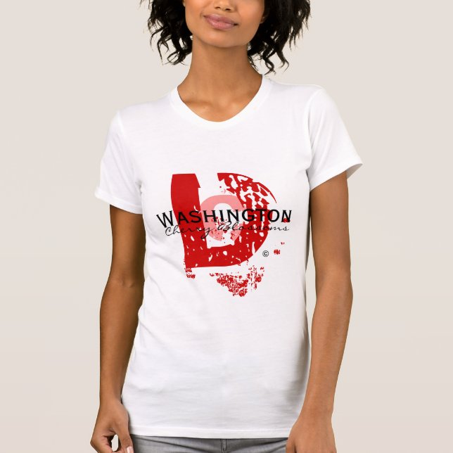 Großes D (rot) T-Shirt (Vorderseite)