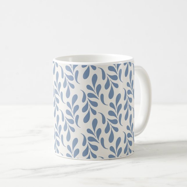 Großes Küstenblau-Botanik-Blattmuster Kaffeetasse (VorderseiteRechts)