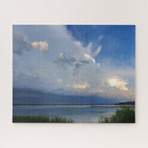 Grosses Sommergewitter über blaues Wasser der Küst Puzzle