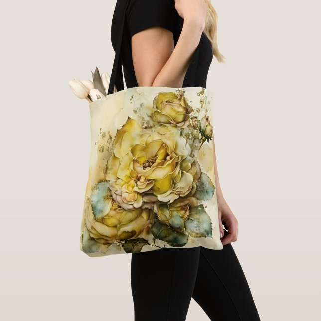 Großformatige gelbe und goldene Rosen (Von Nahem)