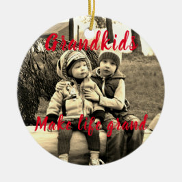 Großkinder machen das Foto zu Weihnachten Keramik Ornament