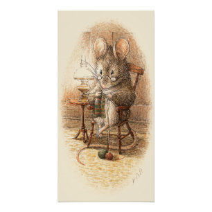 GroßmutterDormouse, der auf einem Schaukelstuhl Poster