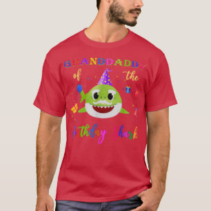 Großvater der Hai-Geburtstagsreifenfamilie T-Shirt