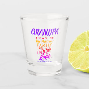 Großvater Leiter der Familie, wo Liebe nie endet Schnapsglas