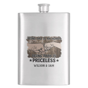 Großvater   Papa ist unbezahlbar   Pater Fla Flachmann