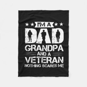 Großvater Quotes   Ich bin Vater und Veteran Fleecedecke