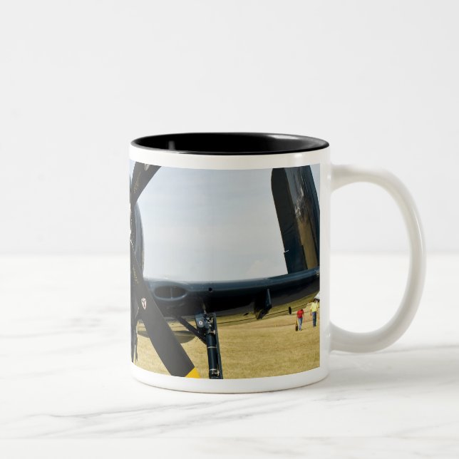 Grumman F8F Bearcat-Marine-Fördermaschinen-Kämpfer Zweifarbige Tasse (Rechts)