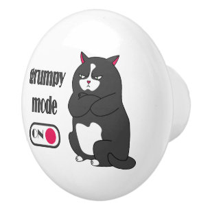 Grumpiger Modus bei lustiger, dicker Katze Keramikknauf