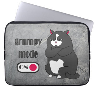 Grumpiger Modus bei lustiger, dicker Katze Laptopschutzhülle