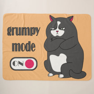 Grumpiger Modus bei lustiger, dicker Katze Sherpadecke
