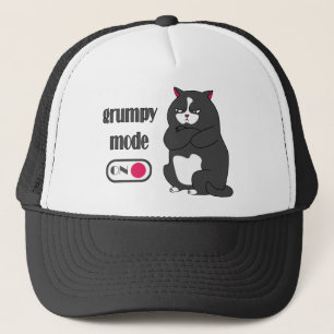 Grumpiger Modus bei lustiger, dicker Katze  Truckerkappe